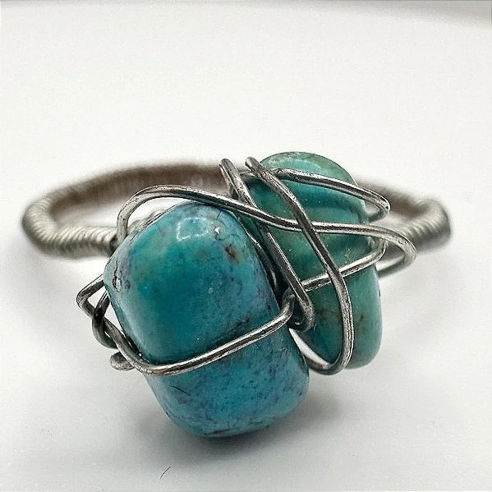 Vintage 90s Boho Silver Tone Wire Wrapped Turquoise Ring Women's Classic Jewelry